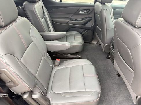 Used 2023 Chevrolet Traverse RS w/ LPO, Floor Liner Package AWD/4WD image 28
