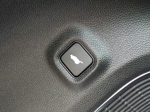 Certified 2024 Acura MDX SH-AWD w/ Technology Package image 28