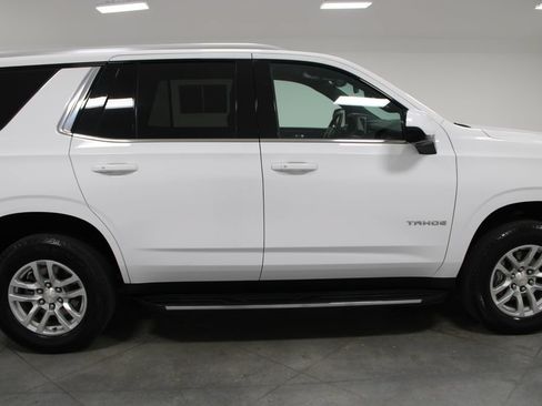 Used 2024 Chevrolet Tahoe LT RWD image 11