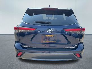 Used 2023 Toyota Highlander Limited AWD/4WD video 3