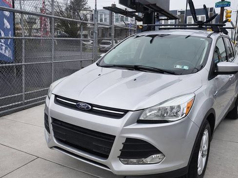 Used 2016 Ford Escape SE image 5