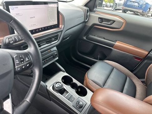 Used 2025 Ford Bronco Sport Outer Banks w/ Outer Banks Tech Package+ AWD/4WD image 30