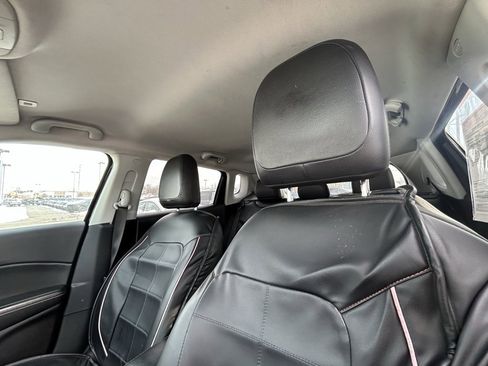 Used 2018 Jeep Compass Latitude image 13