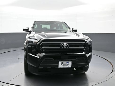 Used 2025 Toyota Tacoma SR RWD image 2