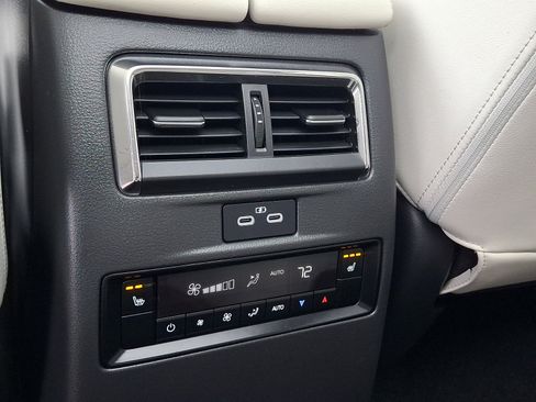 Certified 2024 MAZDA CX-90 Plug-In Hybrid w/ Premium Plus AWD/4WD image 14