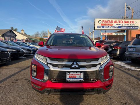 Used 2024 Mitsubishi Outlander Sport ES AWD/4WD image 11