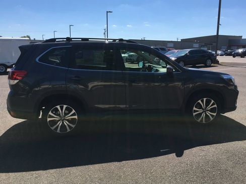 Used 2021 Subaru Forester Limited AWD/4WD image 7