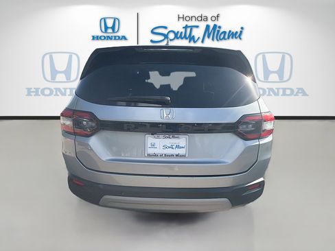 Certified 2023 Honda Pilot EX-L image 6