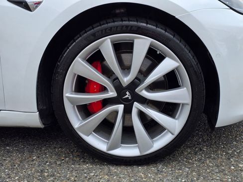 Used 2018 Tesla Model 3 Performance AWD/4WD image 10