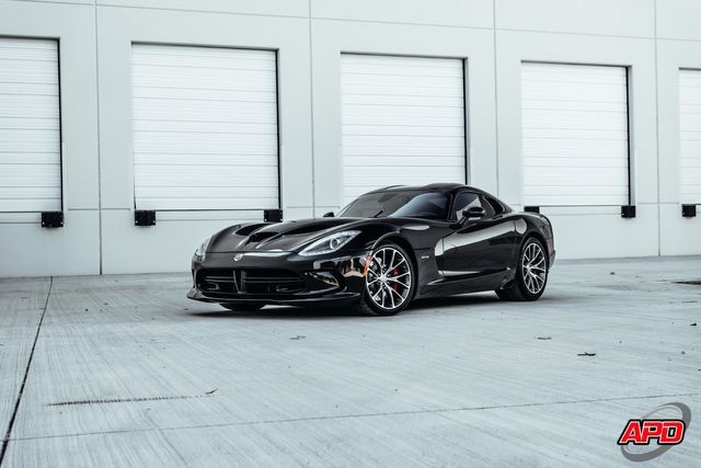 Used 2014 SRT Viper GTS w/ GTS Laguna Interior Package RWD image 19