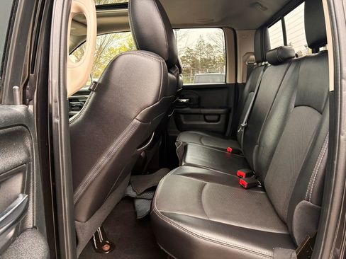 Used 2017 RAM 1500 Sport w/ Sport Premium Group image 33