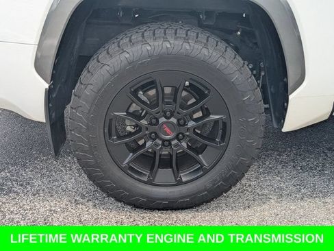 Used 2023 Toyota Tundra Limited AWD/4WD image 13
