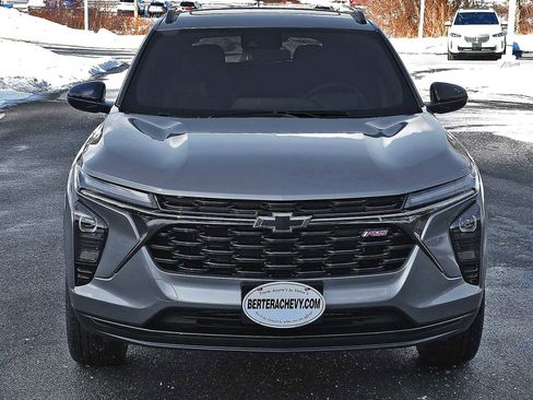 New 2026 Chevrolet Trax RS w/ Sunroof Package image 6