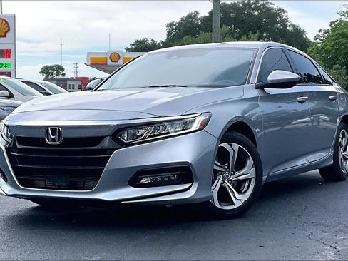 Used 2018 Honda Accord EX image 1