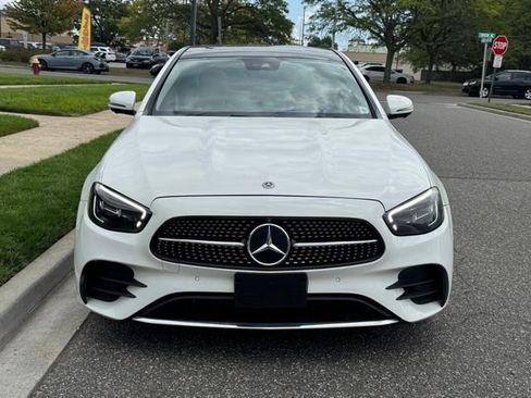 Used 2021 Mercedes-Benz E 350 4MATIC Sedan w/ Premium Package image 2