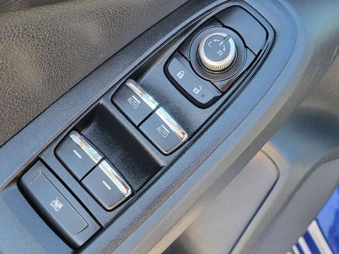 Used 2024 Subaru Crosstrek 2.5i Limited image 7