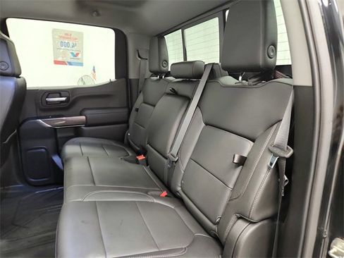 Used 2019 Chevrolet Silverado 1500 LTZ image 30