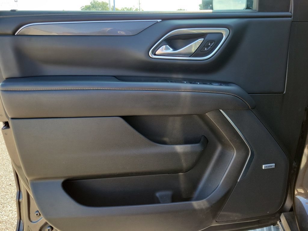 Used 2021 GMC Yukon AT4 w/ AT4 Premium Plus Package AWD/4WD image 20