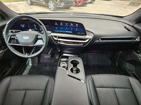 New 2026 Cadillac Lyriq Luxury w/ LPO, Floor Liner Package AWD/4WD image 11