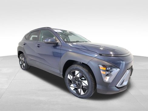 Used 2025 Hyundai Kona SEL AWD/4WD image 6
