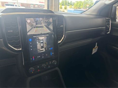 New 2026 Ford Ranger XLT w/ Technology Package AWD/4WD image 16