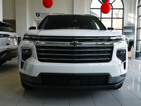 New 2026 Chevrolet Traverse LT w/ Driver Confidence Package image 15