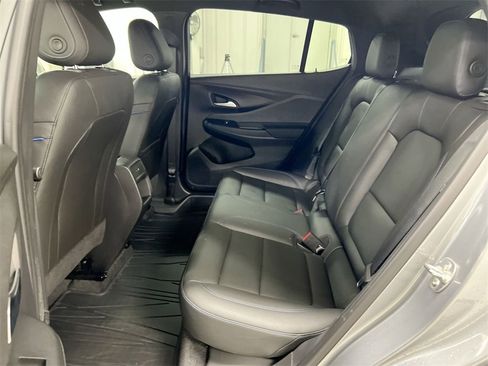 Certified 2024 Buick Envista Sport Touring w/ Convenience I Package image 22