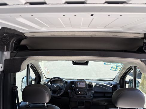 Used 2025 RAM ProMaster 2500 w/ Convenience Group FWD image 16