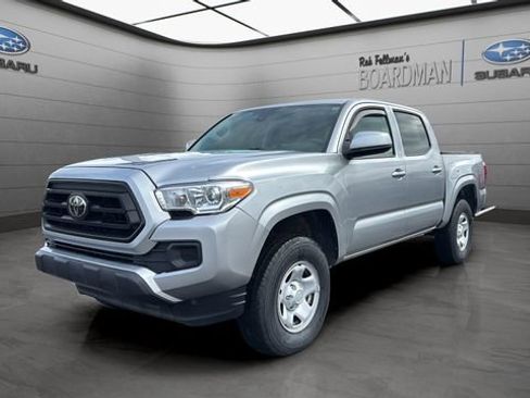 Used 2022 Toyota Tacoma SR AWD/4WD image 11