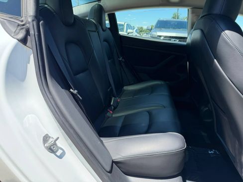 Used 2023 Tesla Model 3 Standard Range RWD image 13