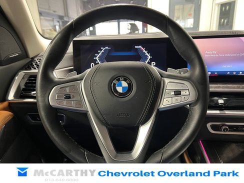Used 2024 BMW X7 xDrive40i AWD/4WD image 12