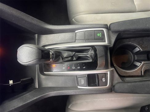 Used 2019 Honda Civic LX image 30