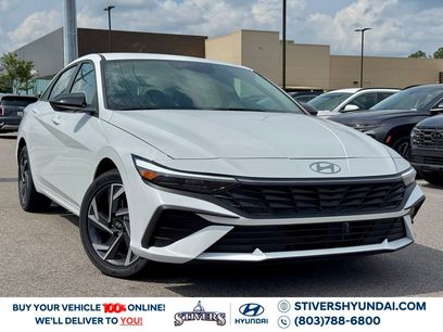 Certified 2025 Hyundai Elantra SEL