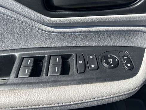 Used 2023 Honda Odyssey EX-L image 31