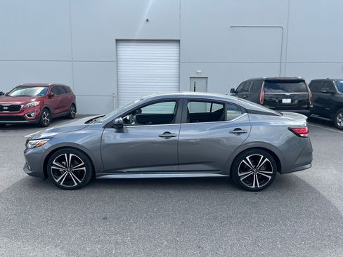 Used 2023 Nissan Sentra SR w/ SR Premium Package image 6