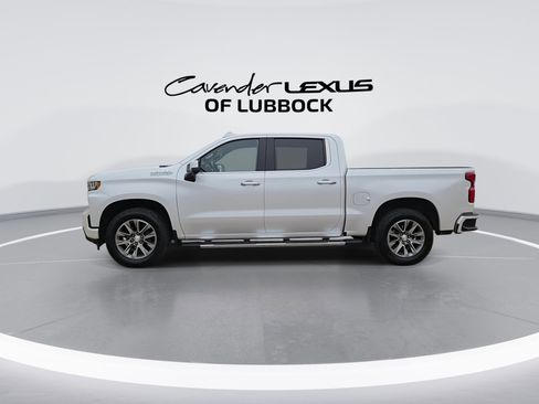 Used 2019 Chevrolet Silverado 1500 High Country w/ Technology Package image 5