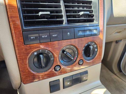 Used 2010 Ford Explorer Eddie Bauer image 24