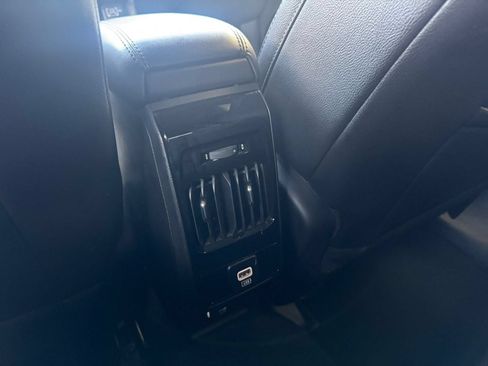 Used 2025 Jeep Compass Limited AWD/4WD image 19