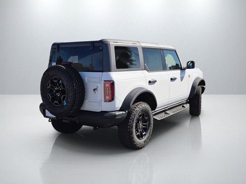 New 2026 Ford Bronco Badlands image 6