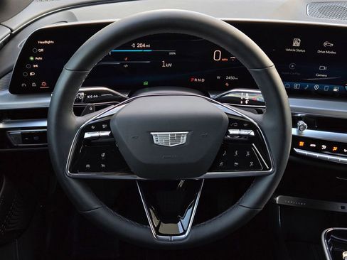 New 2025 Cadillac Lyriq Sport image 15