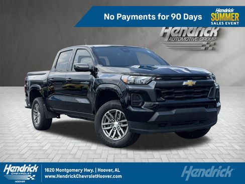 Used 2024 Chevrolet Colorado LT AWD/4WD image 1