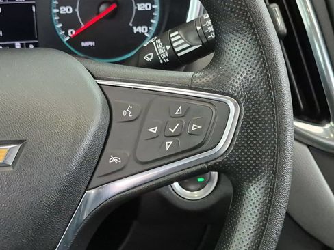 Used 2024 Chevrolet Equinox LS FWD image 14