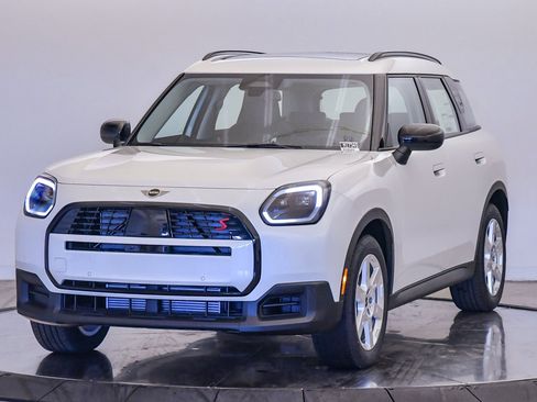 New 2025 MINI Cooper Countryman S image 1