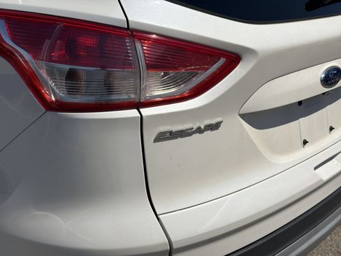 Used 2014 Ford Escape SE FWD image 14