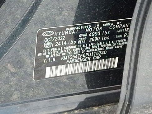 Used 2023 Genesis G70 3.3T image 31