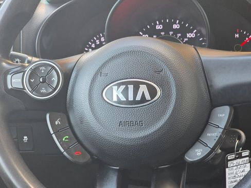 Used 2016 Kia Soul image 15