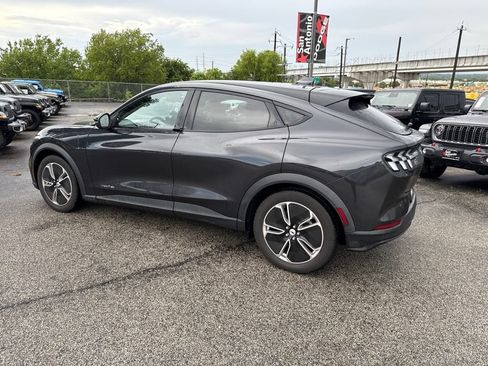 Used 2022 Ford Mustang Mach-E Select AWD/4WD image 15