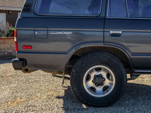 Used 1989 Toyota Land Cruiser AWD/4WD image 10