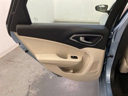 Used 2015 Chrysler 200 C FWD image 20