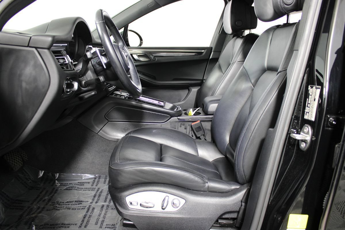 Used 2022 Porsche Macan AWD/4WD image 14